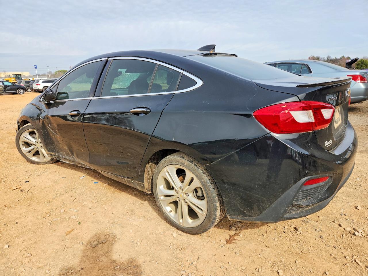 2016 CHEVROLET CRUZE PREMIER photo 4