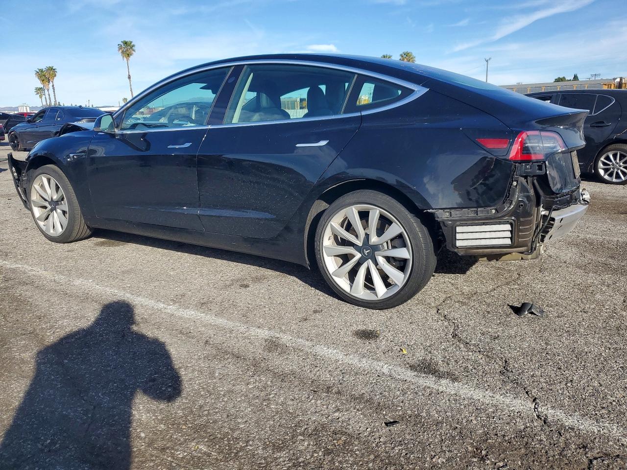 2020 TESLA MODEL 3 photo 2