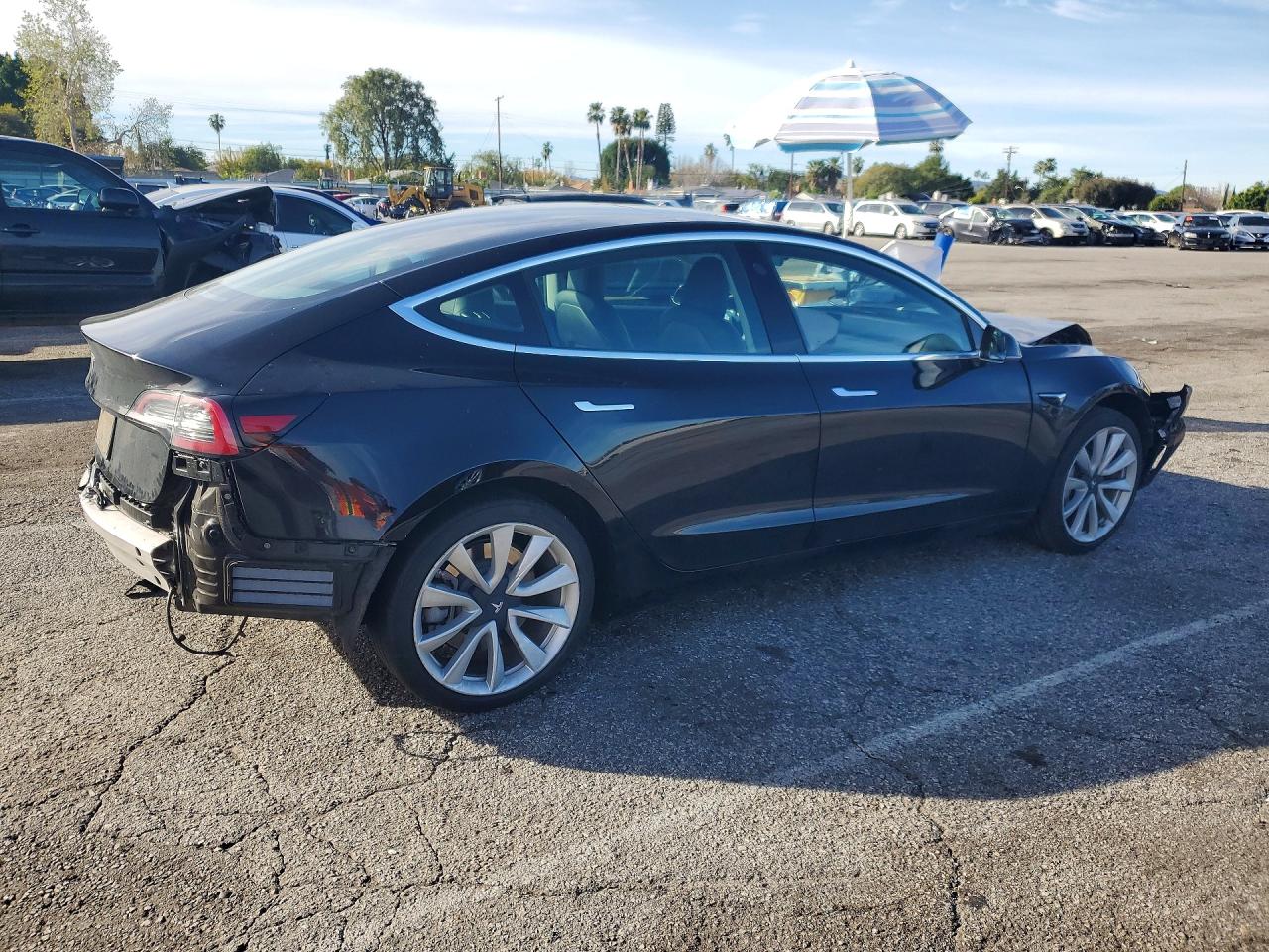 2020 TESLA MODEL 3 photo 3