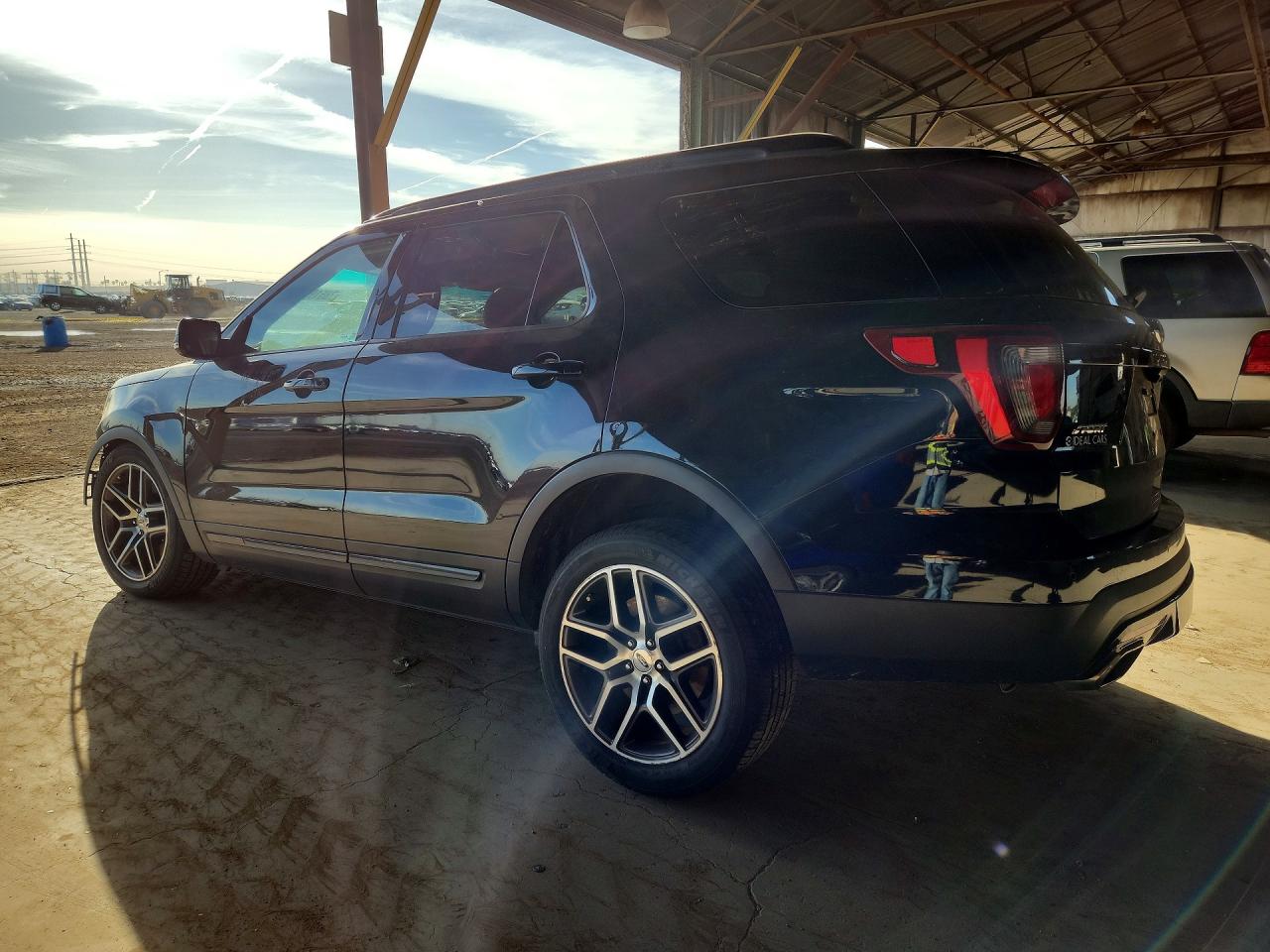 2016 FORD EXPLORER SPORT photo 2
