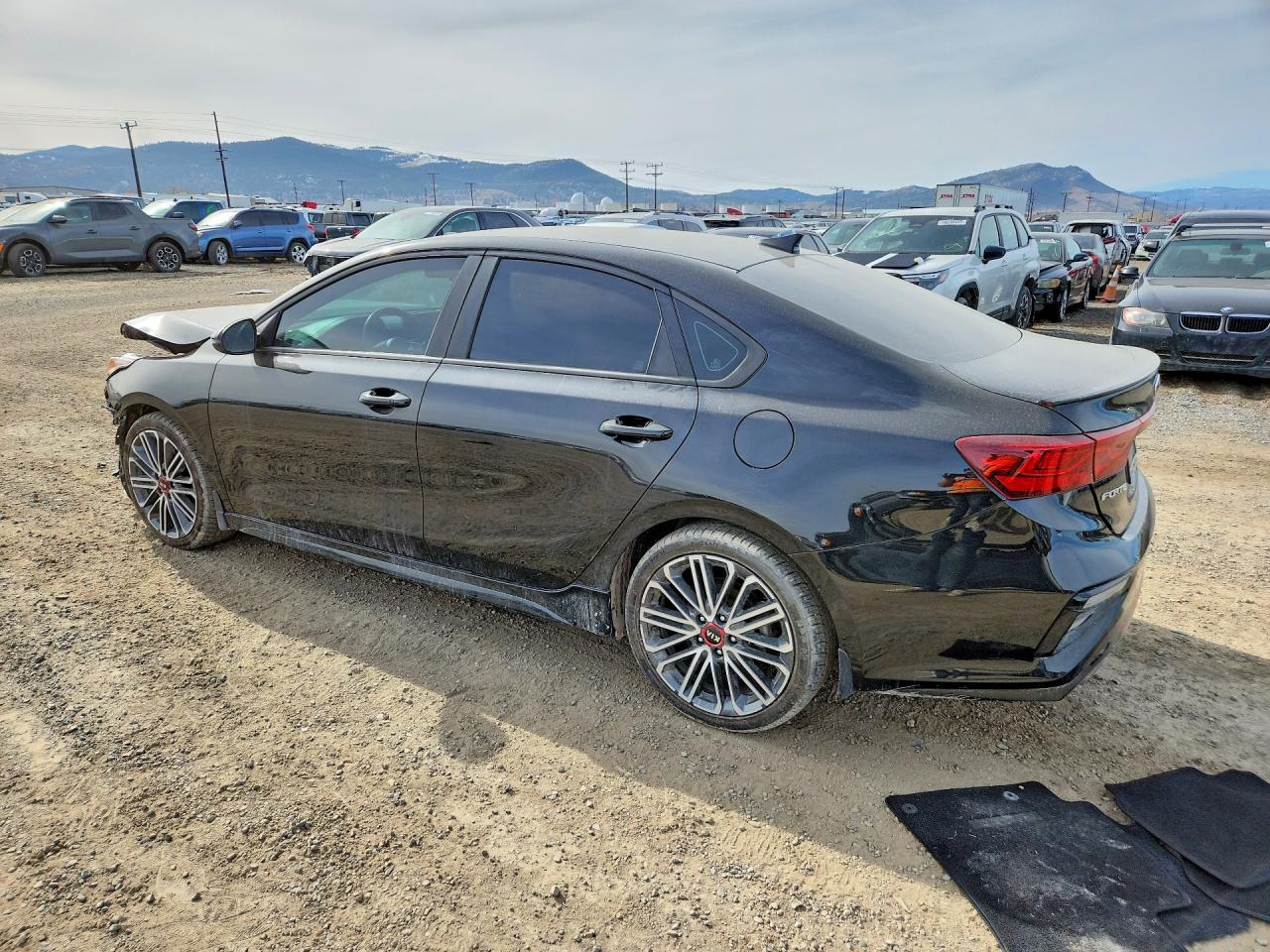 2021 KIA FORTE GT photo 2