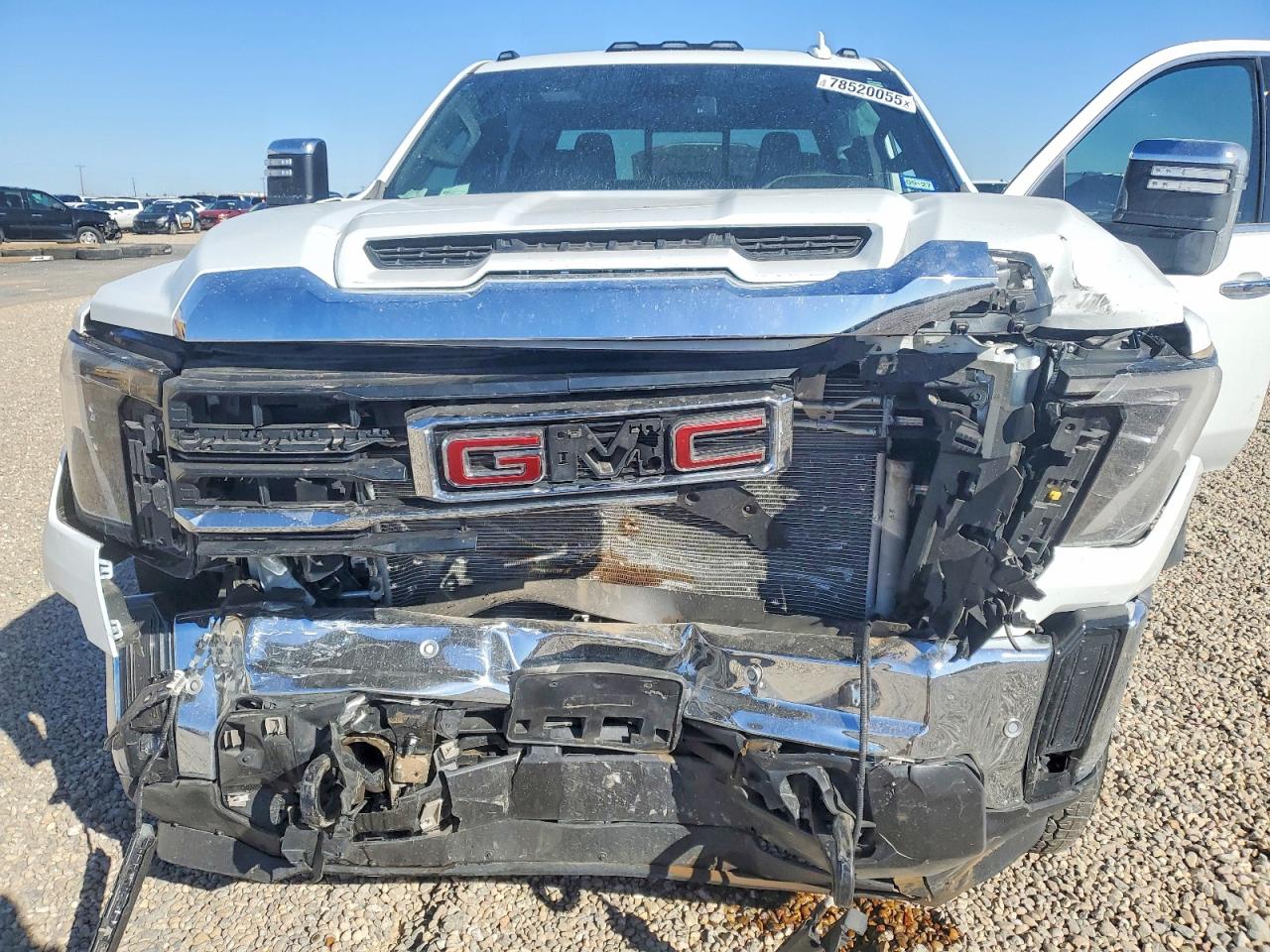 2025 GMC SIERRA K2500 SLT photo 11