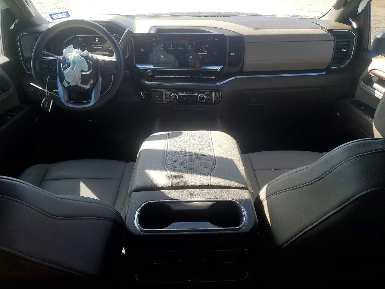 2025 GMC SIERRA K2500 SLT photo 8