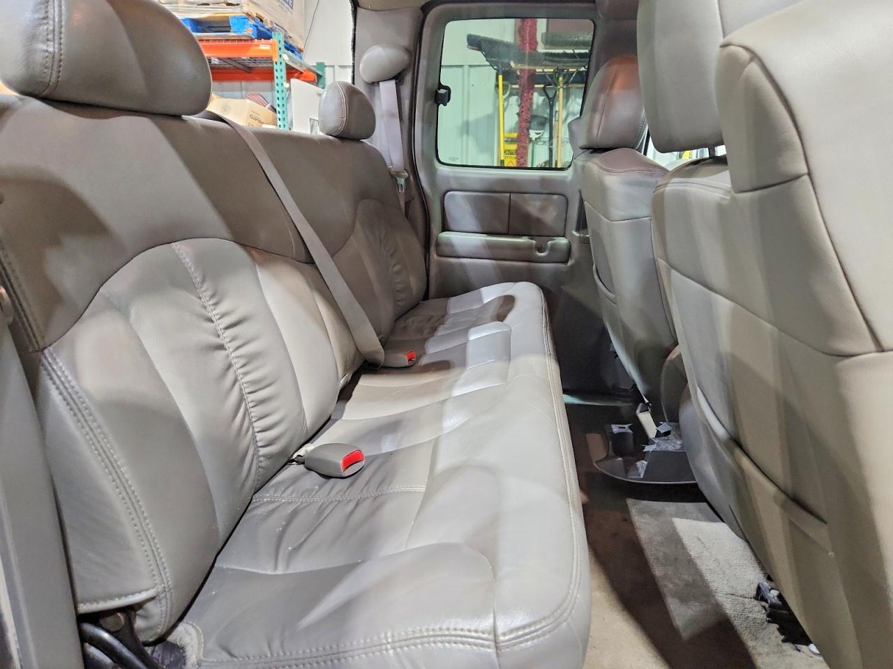 2002 CHEVROLET SILVERADO K1500 photo 10