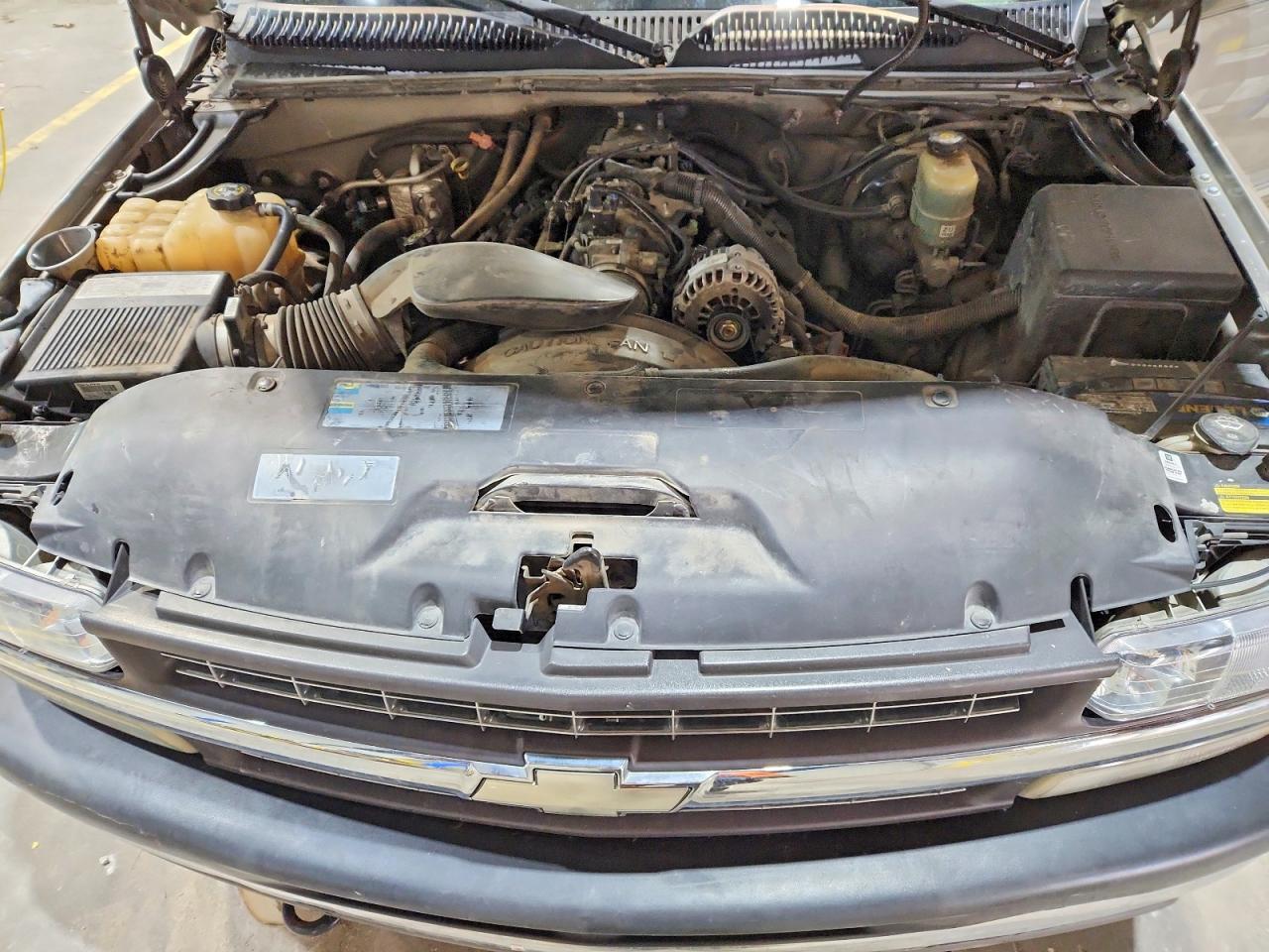 2002 CHEVROLET SILVERADO K1500 photo 11