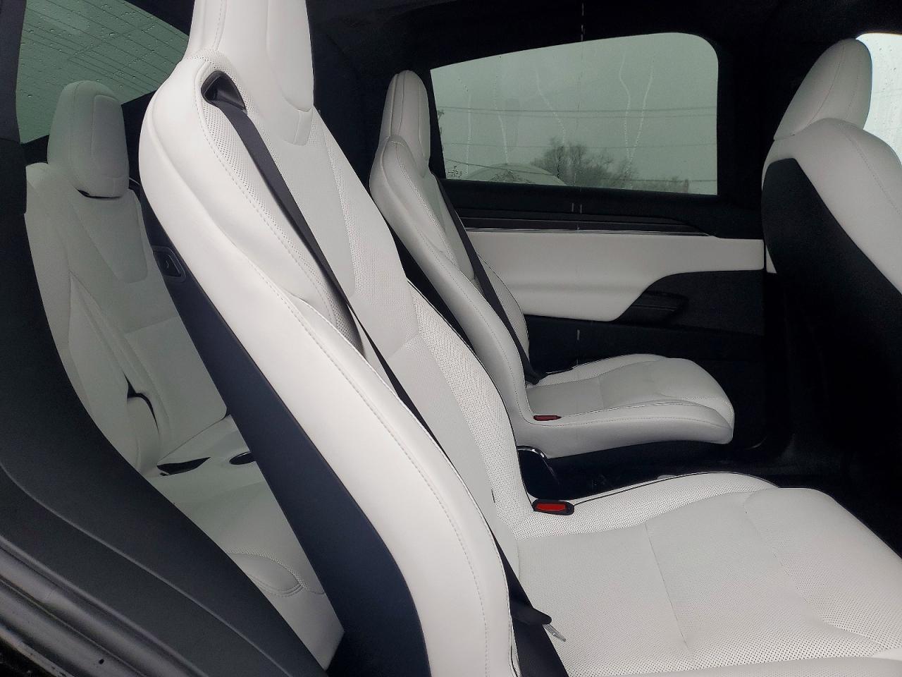 2023 TESLA MODEL X photo 11