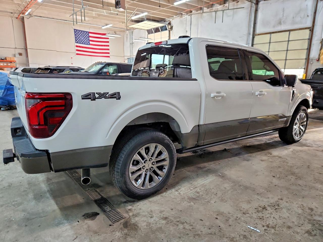 2025 FORD F150 KING RANCH photo 3