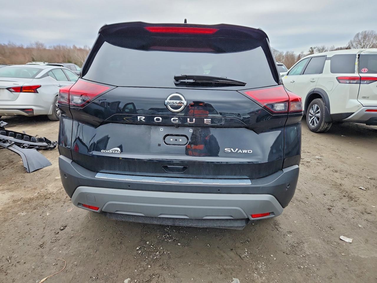 2021 NISSAN ROGUE SV photo 11