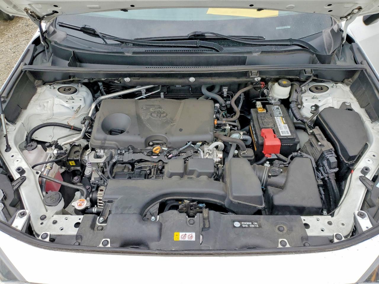 2022 TOYOTA RAV4 LE photo 23
