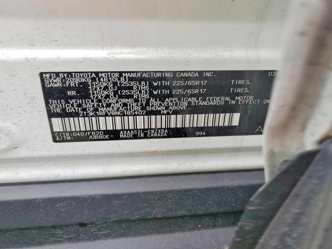 2022 TOYOTA RAV4 LE photo 25