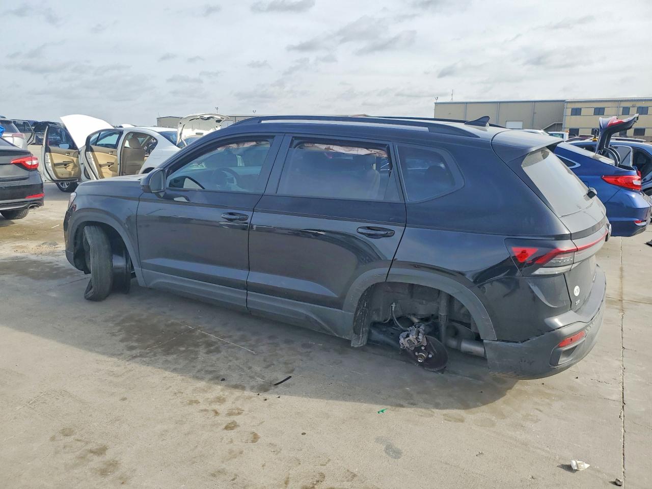 2025 VOLKSWAGEN TAOS SE BLACK photo 3
