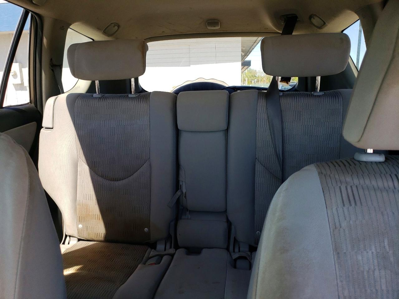 2011 TOYOTA RAV4 BASE photo 19