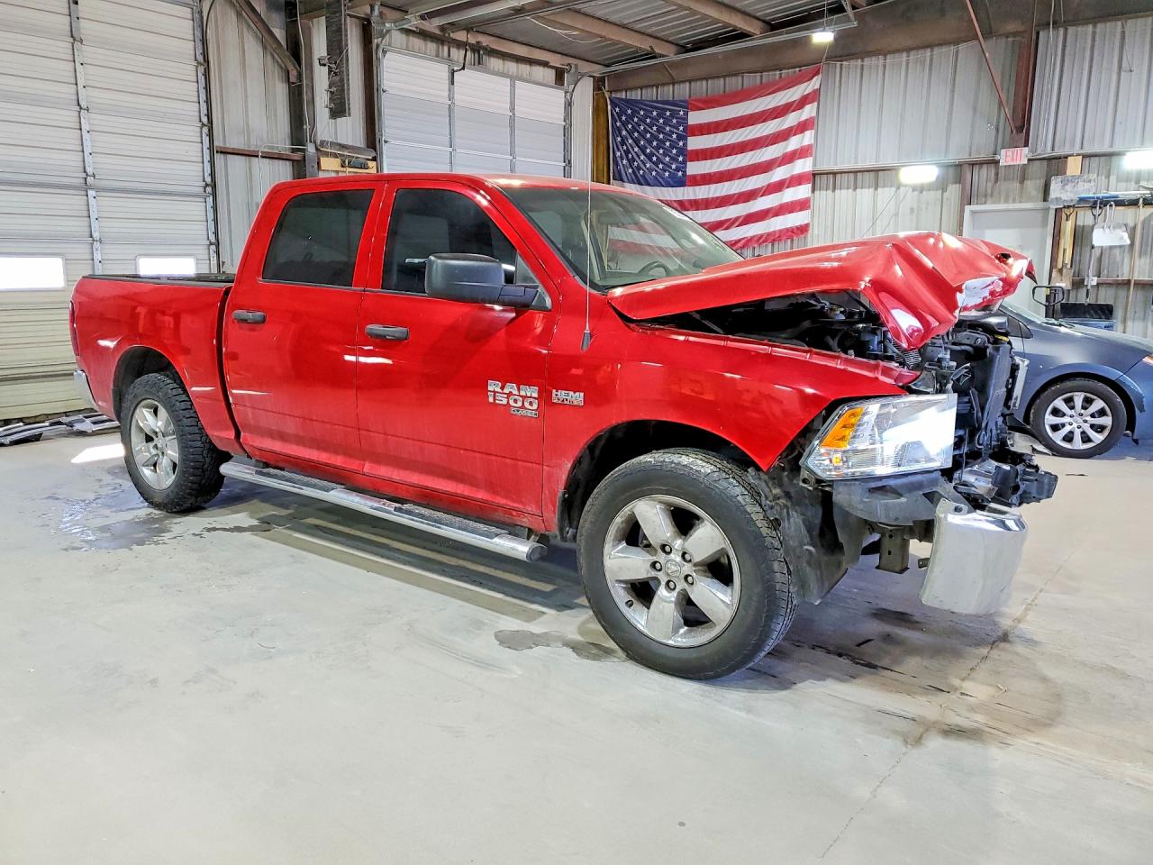 2021 RAM 1500 CLASSIC TRADESMAN photo 4