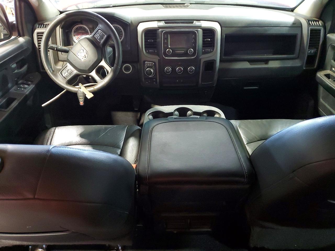 2021 RAM 1500 CLASSIC TRADESMAN photo 8