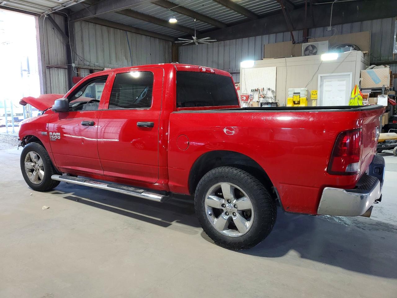 2021 RAM 1500 CLASSIC TRADESMAN photo 2