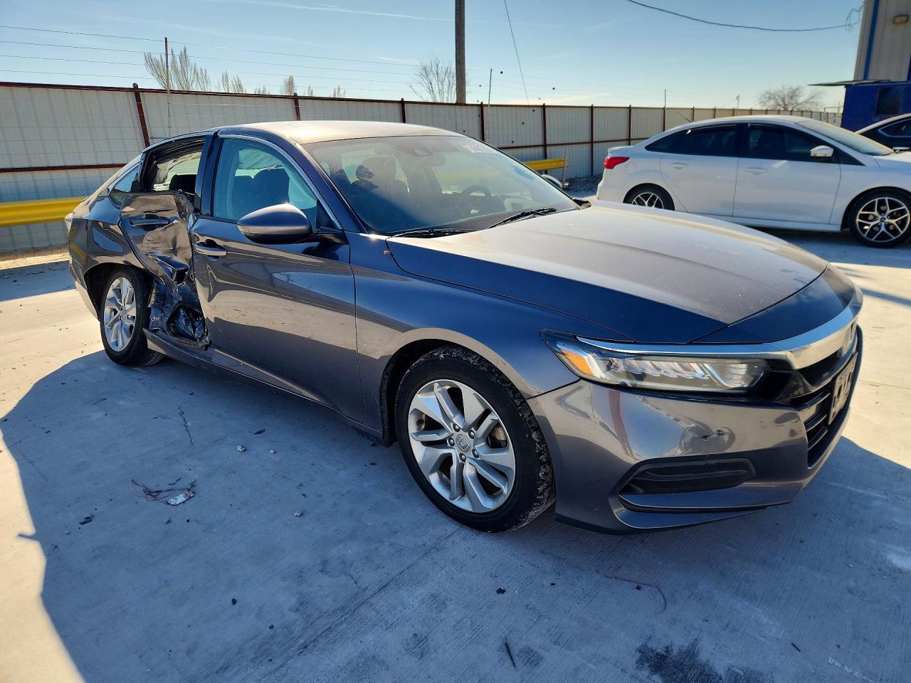2020 HONDA ACCORD LX photo 4