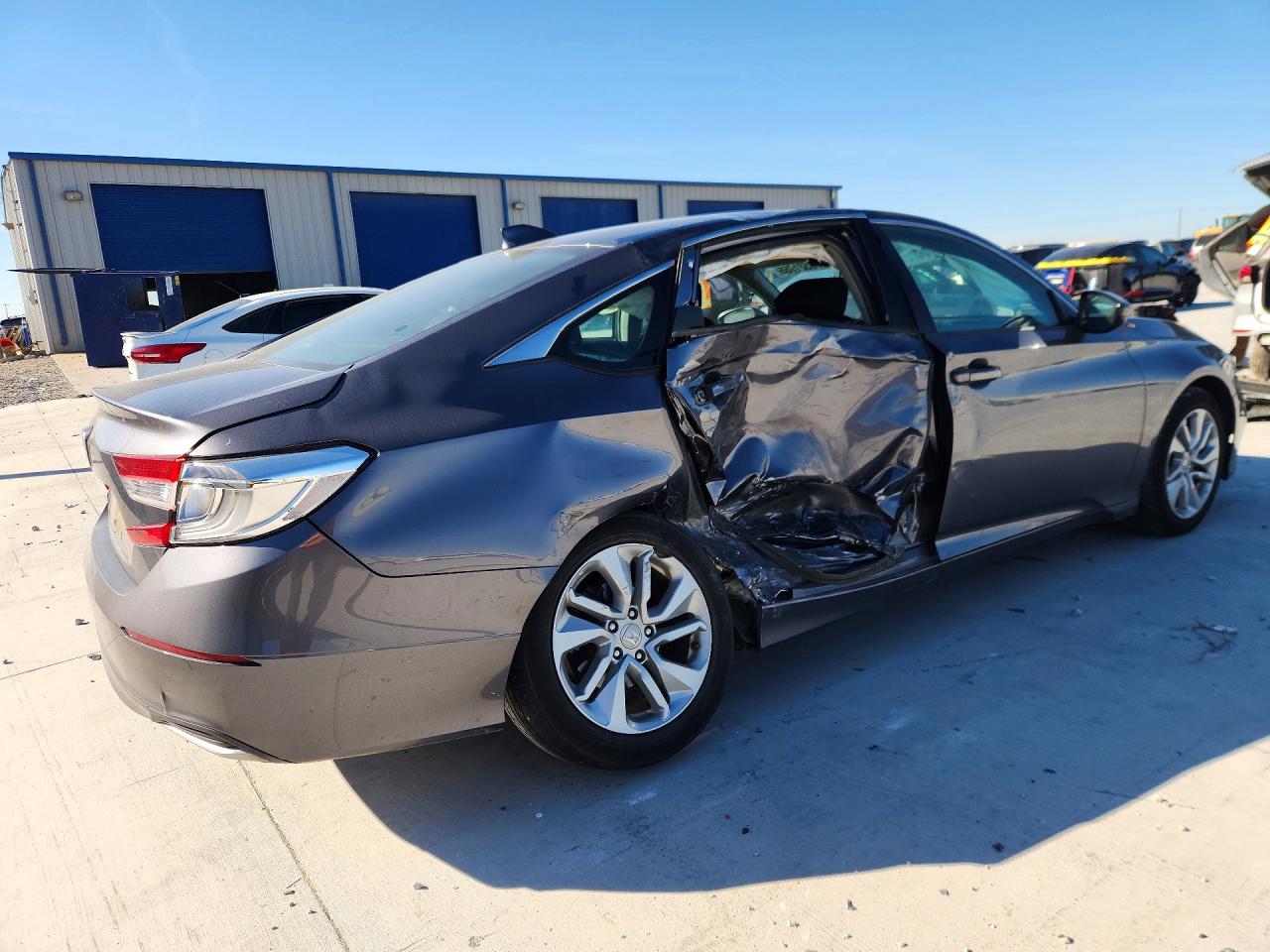 2020 HONDA ACCORD LX photo 3