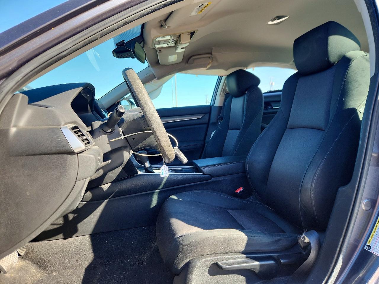 2020 HONDA ACCORD LX photo 7