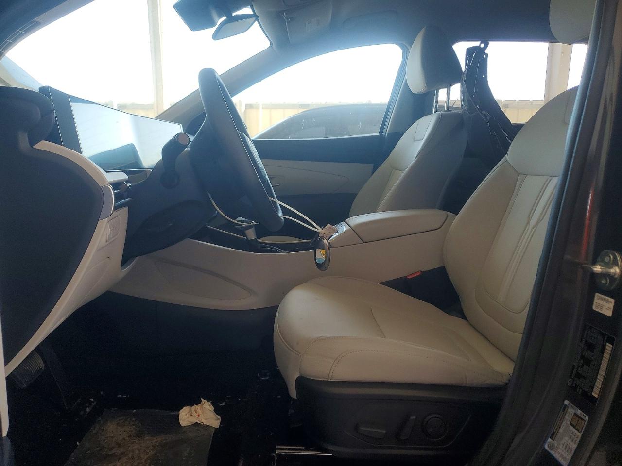 2025 HYUNDAI TUCSON SEL photo 13