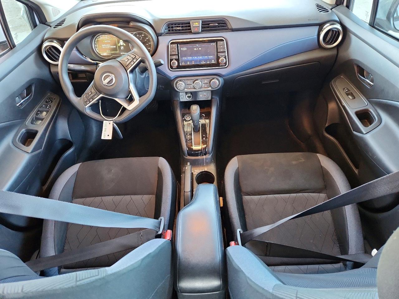 2024 NISSAN VERSA SV photo 8