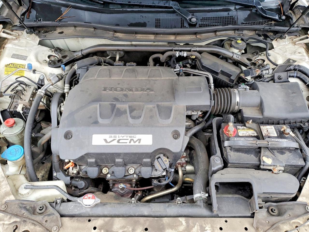 2011 HONDA ACCORD photo 11