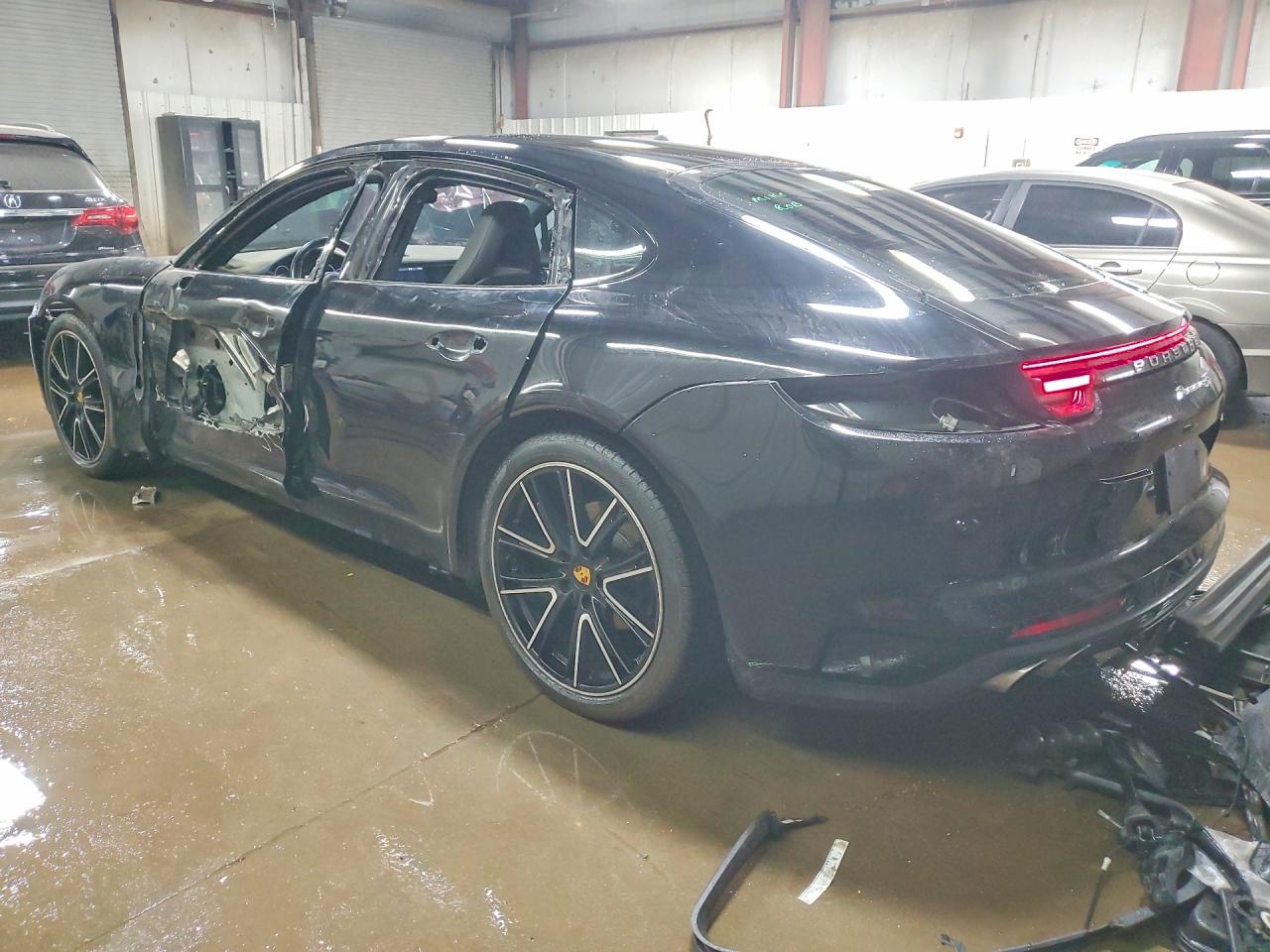 2018 PORSCHE PANAMERA 4S photo 2