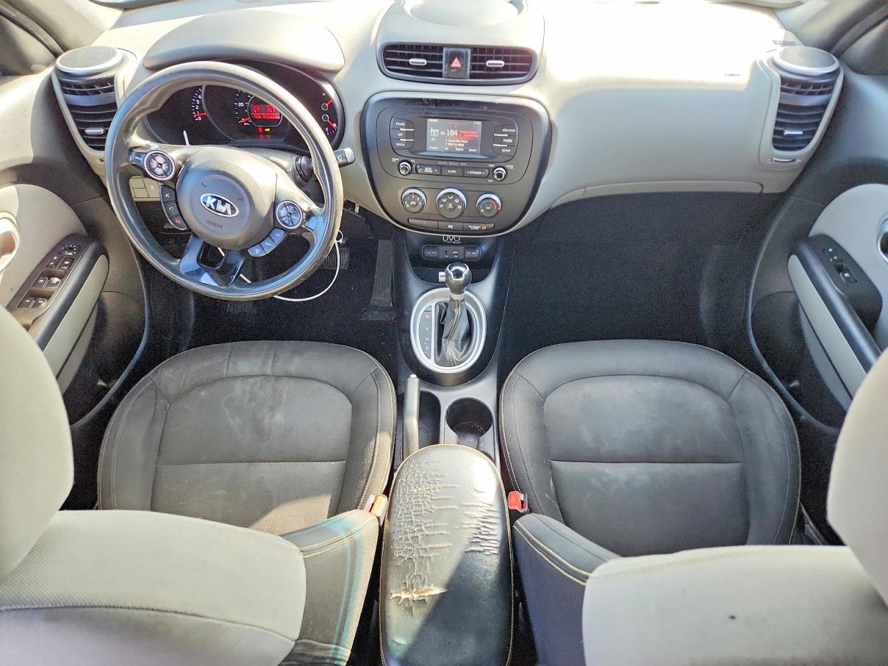 2015 KIA SOUL + photo 8
