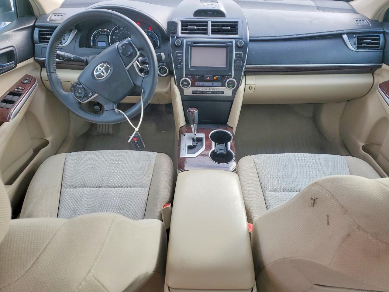 2012 TOYOTA CAMRY BASE photo 8