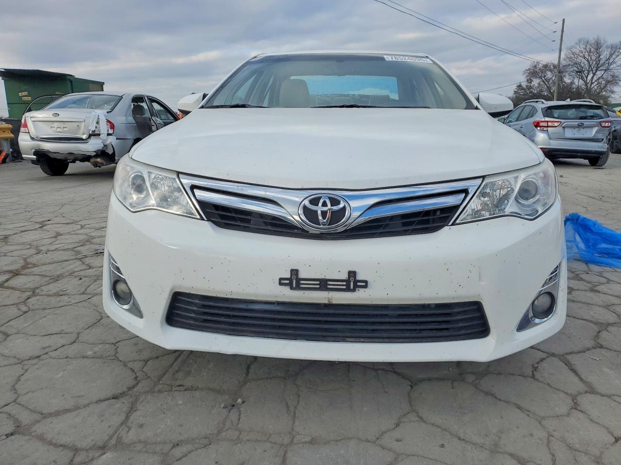 2012 TOYOTA CAMRY BASE photo 5
