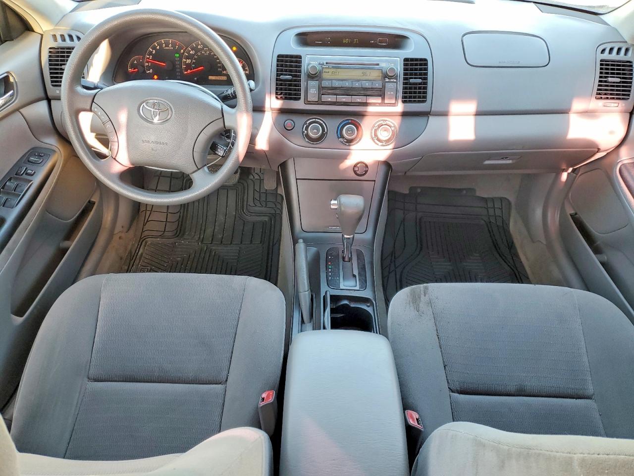 2005 TOYOTA CAMRY LE photo 15