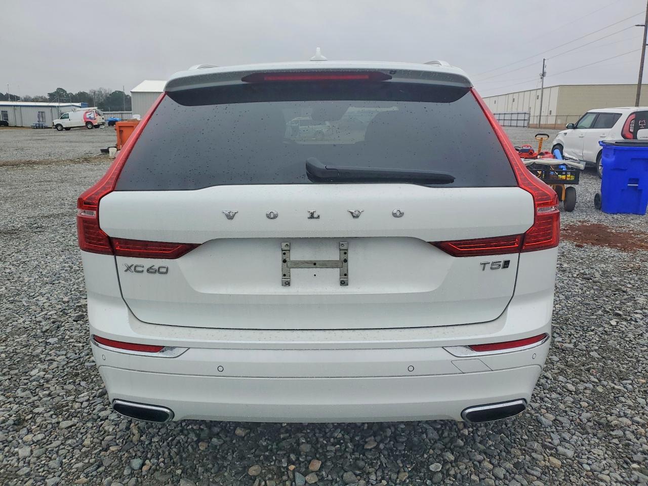 2021 VOLVO XC60 T5 INSCRIPTION photo 16