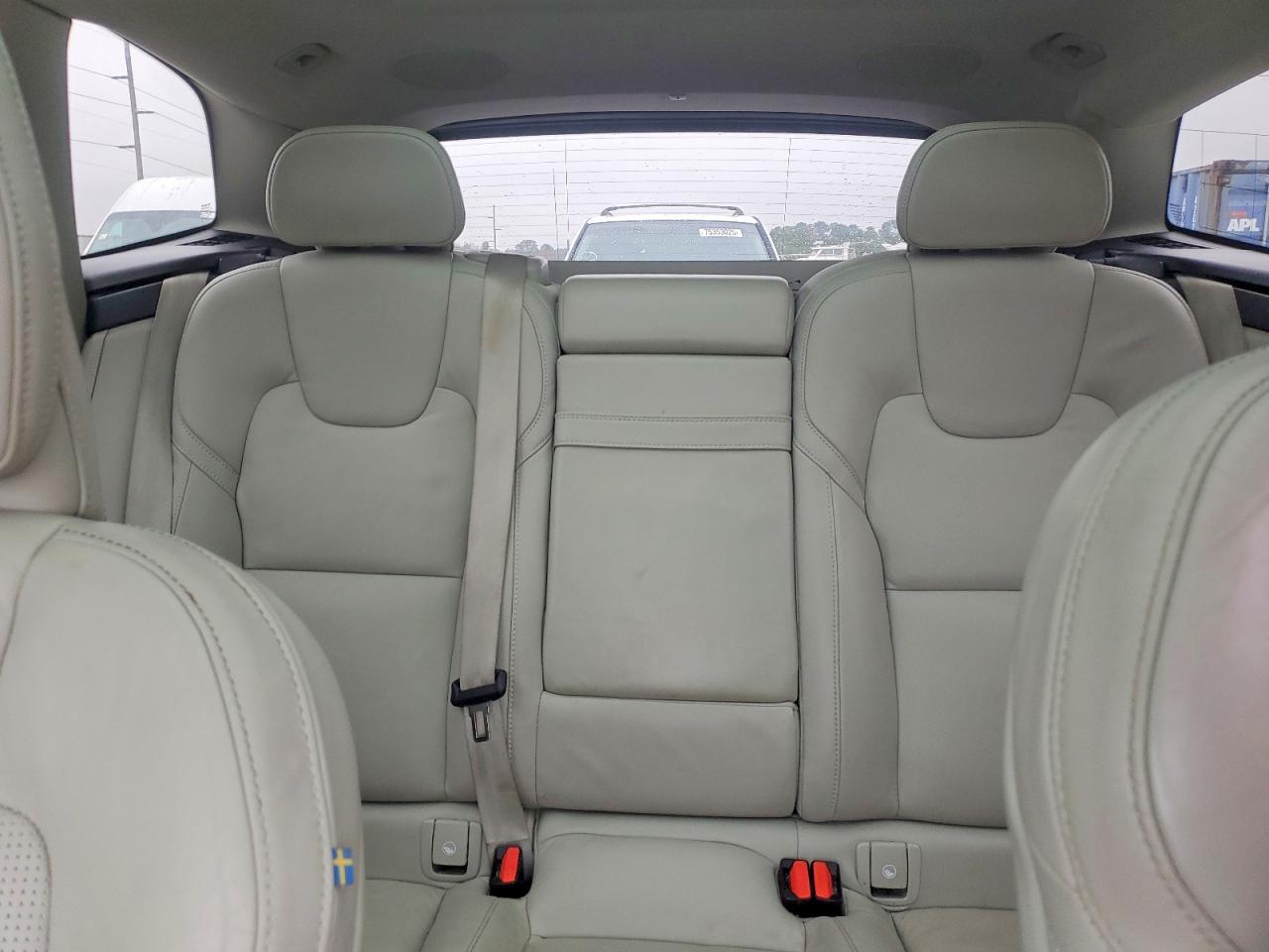 2021 VOLVO XC60 T5 INSCRIPTION photo 28