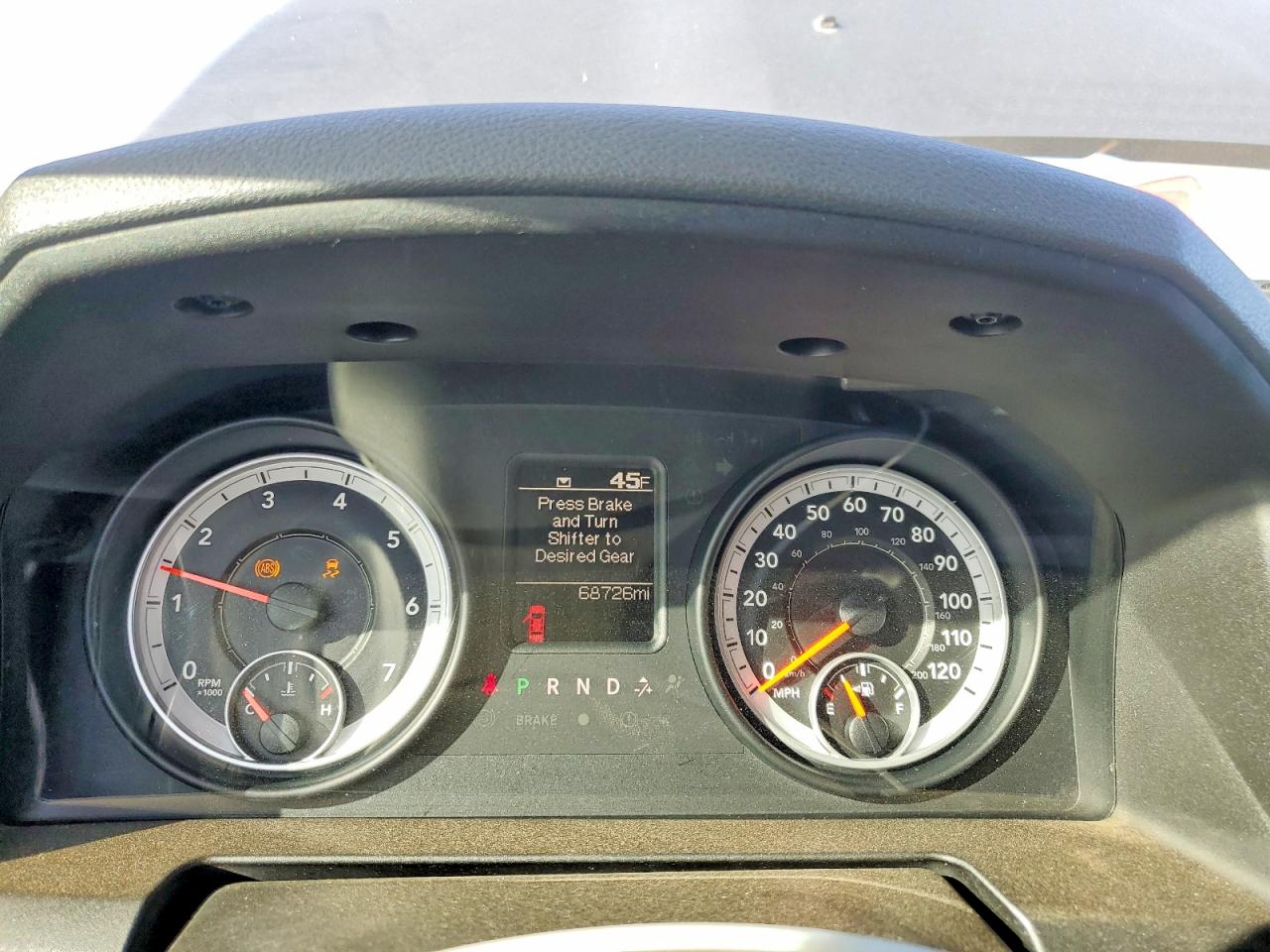 2013 RAM 1500 ST photo 9