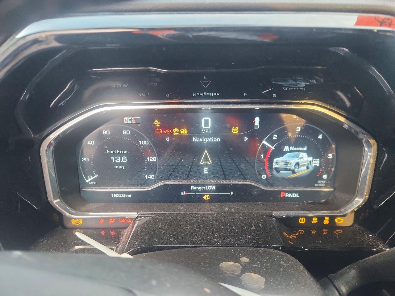 2025 GMC SIERRA K1500 ELEVATION-L photo 9