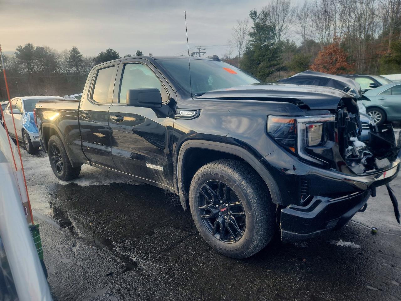 2025 GMC SIERRA K1500 ELEVATION-L photo 4