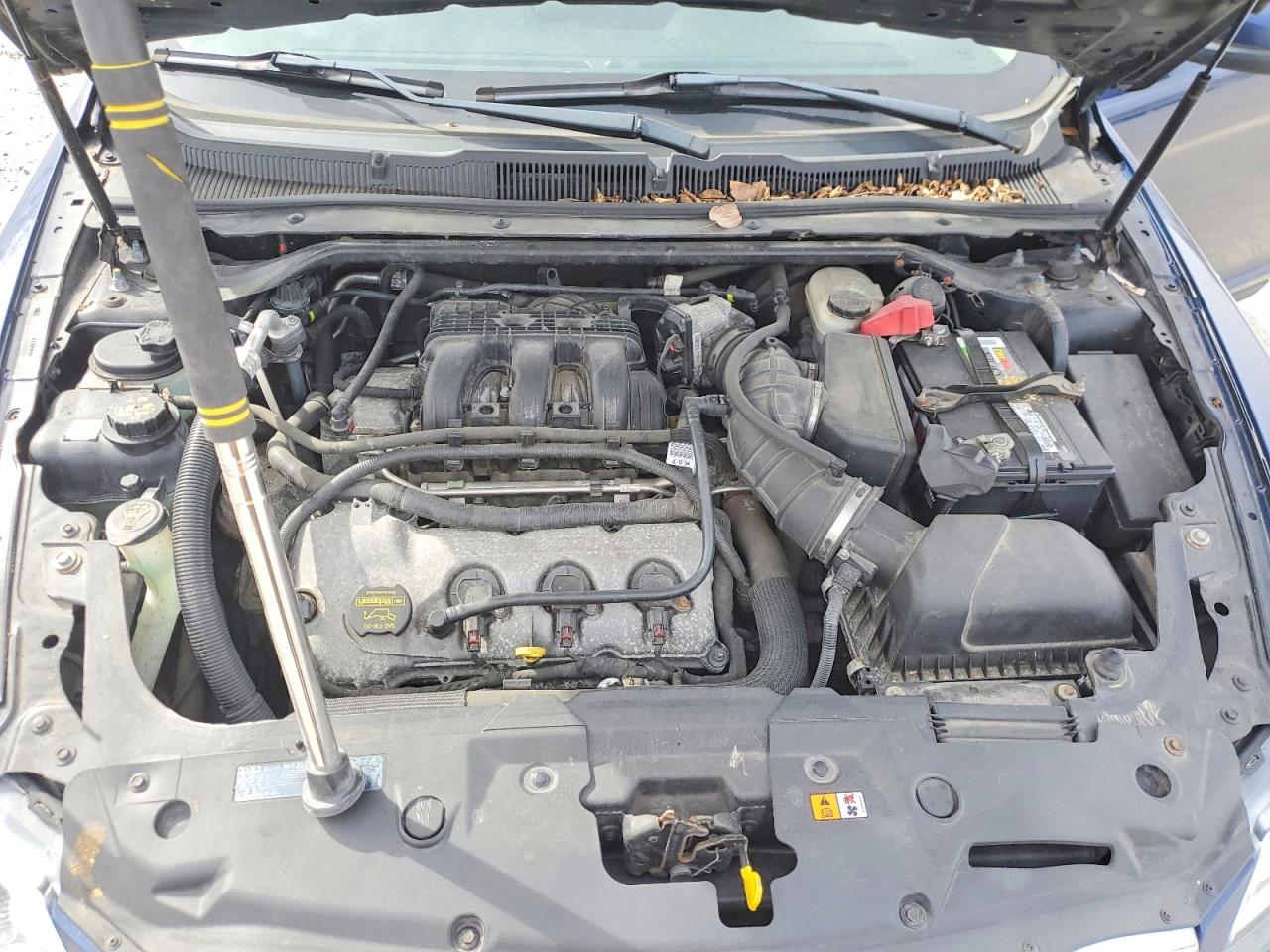 2012 FORD TAURUS SEL photo 21