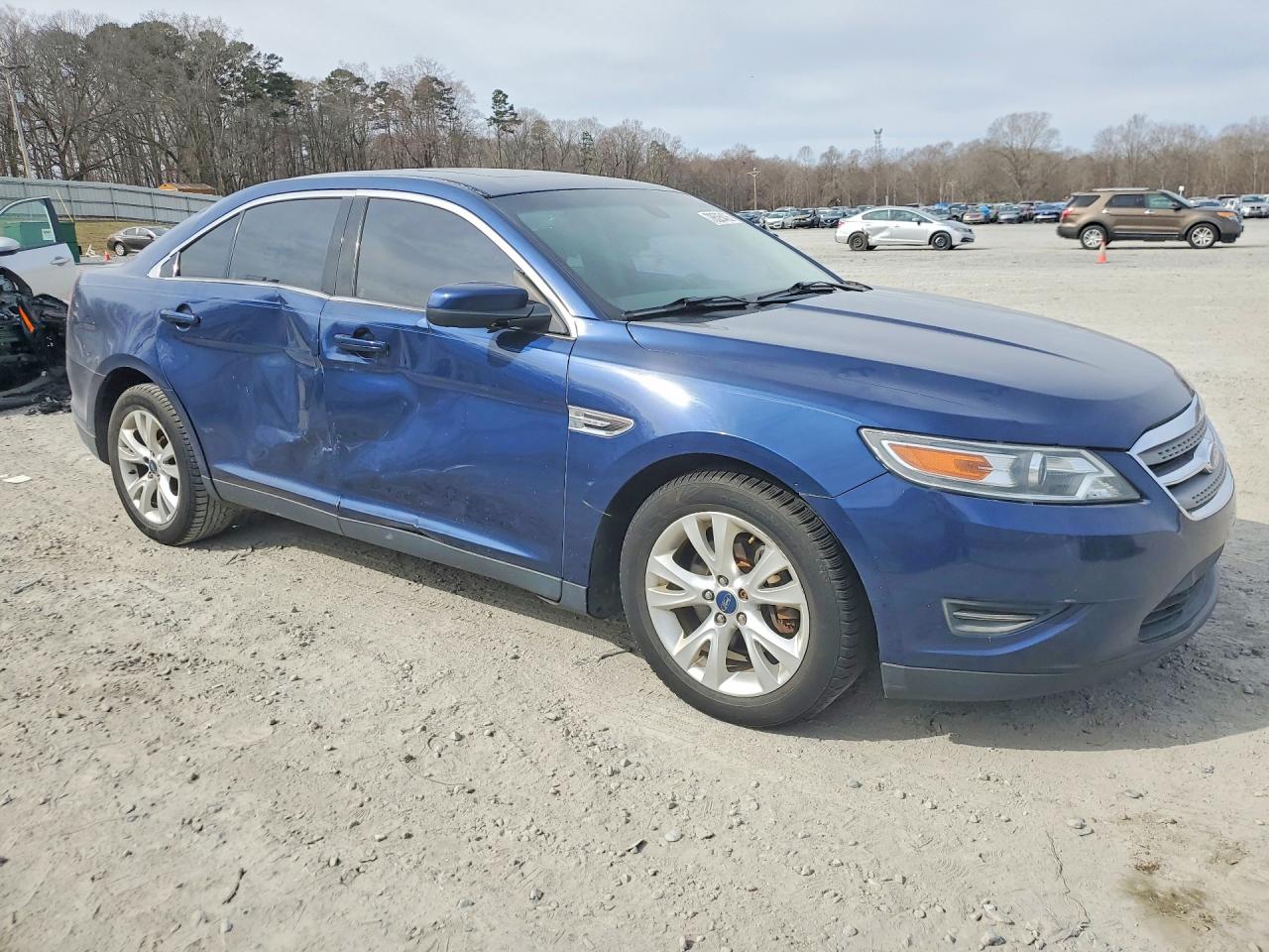2012 FORD TAURUS SEL photo 7