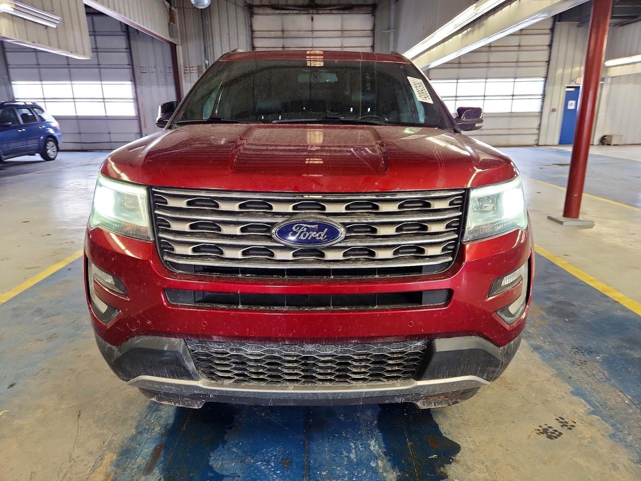 2017 FORD EXPLORER XLT photo 9