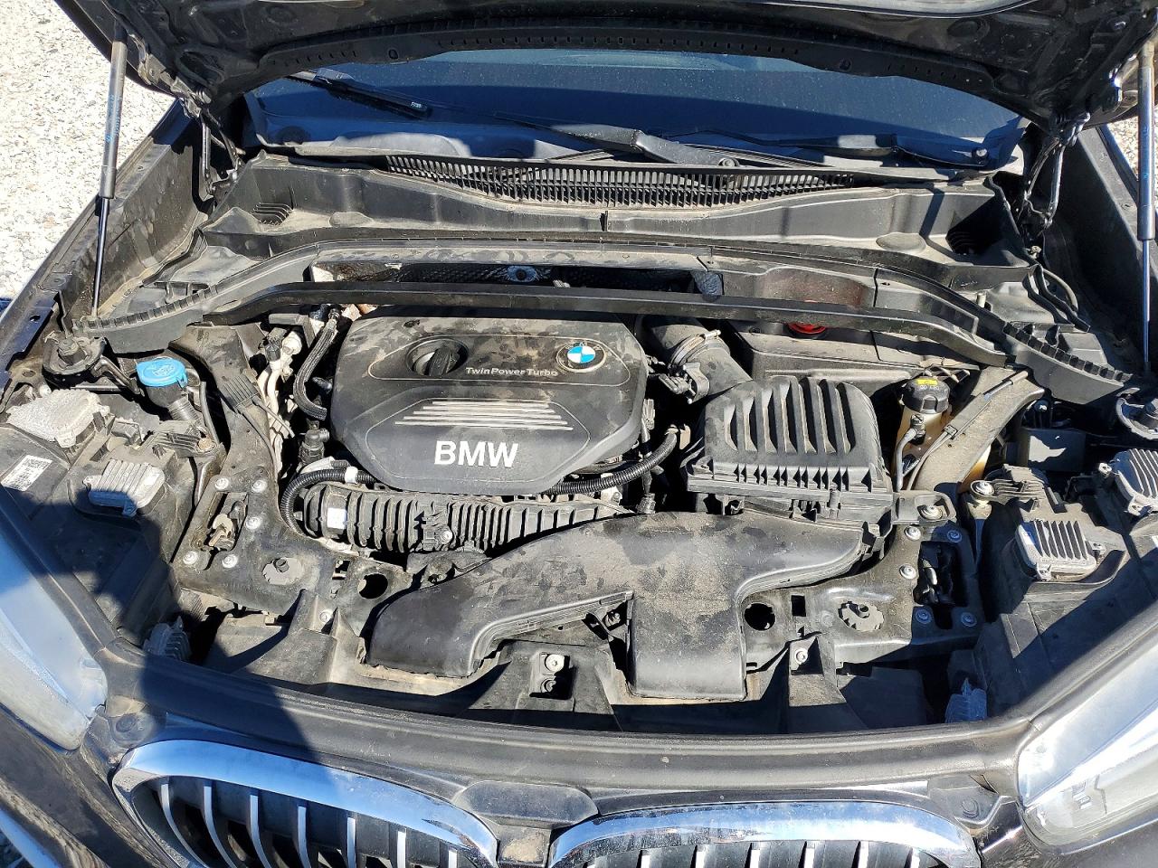 2016 BMW X1 XDRIVE28I photo 12