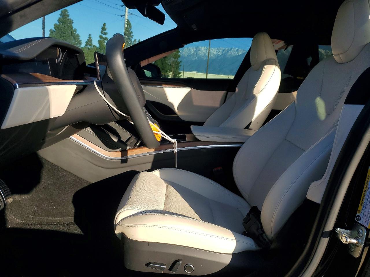 2022 TESLA MODEL S photo 13
