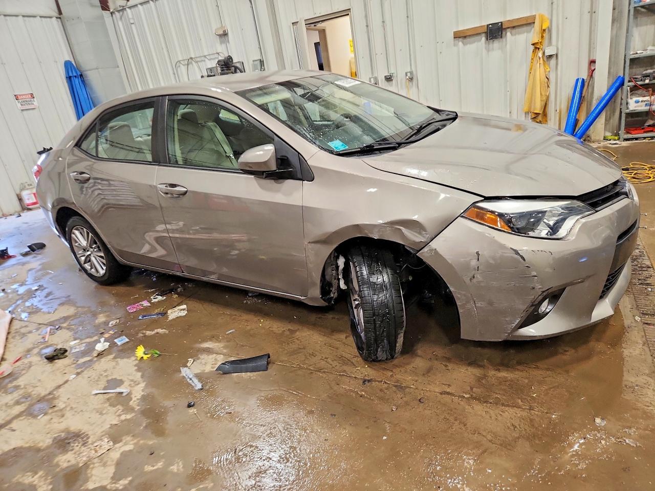 2015 TOYOTA COROLLA LE PLUS photo 4