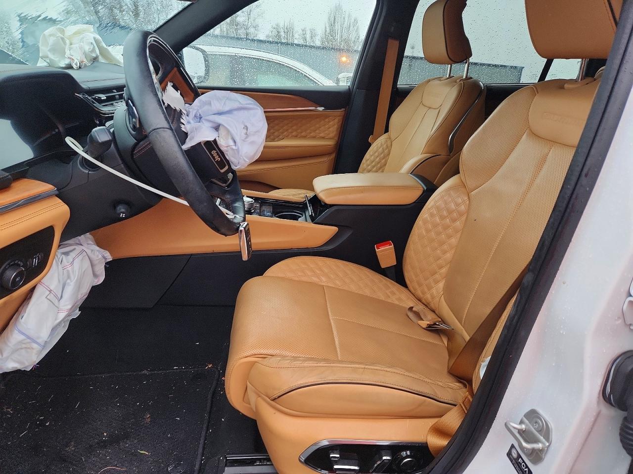 2023 JEEP GRAND CHEROKEE L SUMMIT photo 13