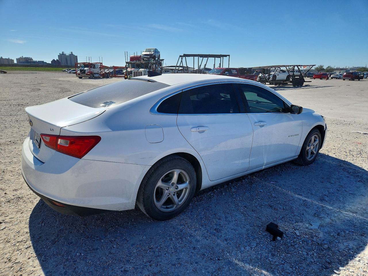 2016 CHEVROLET MALIBU LS photo 3