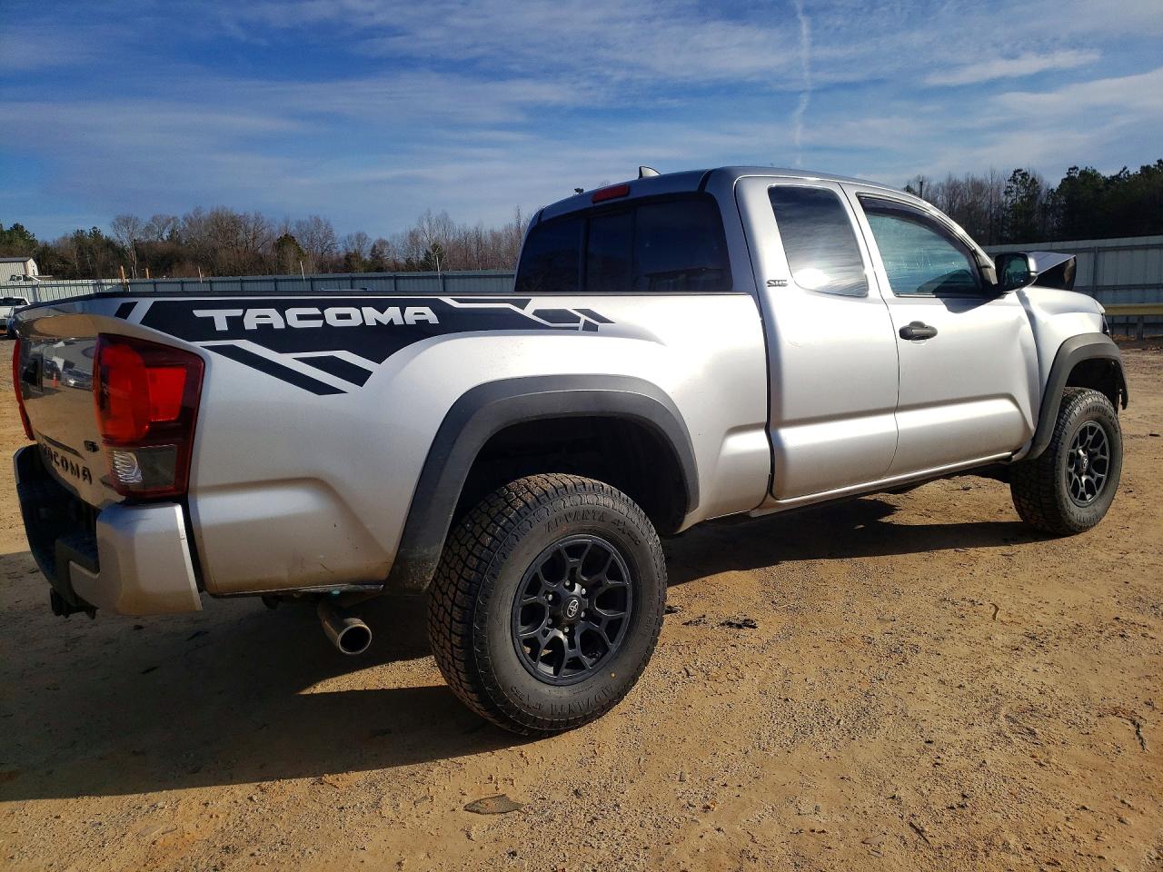 2019 TOYOTA TACOMA ACCESS CAB photo 3