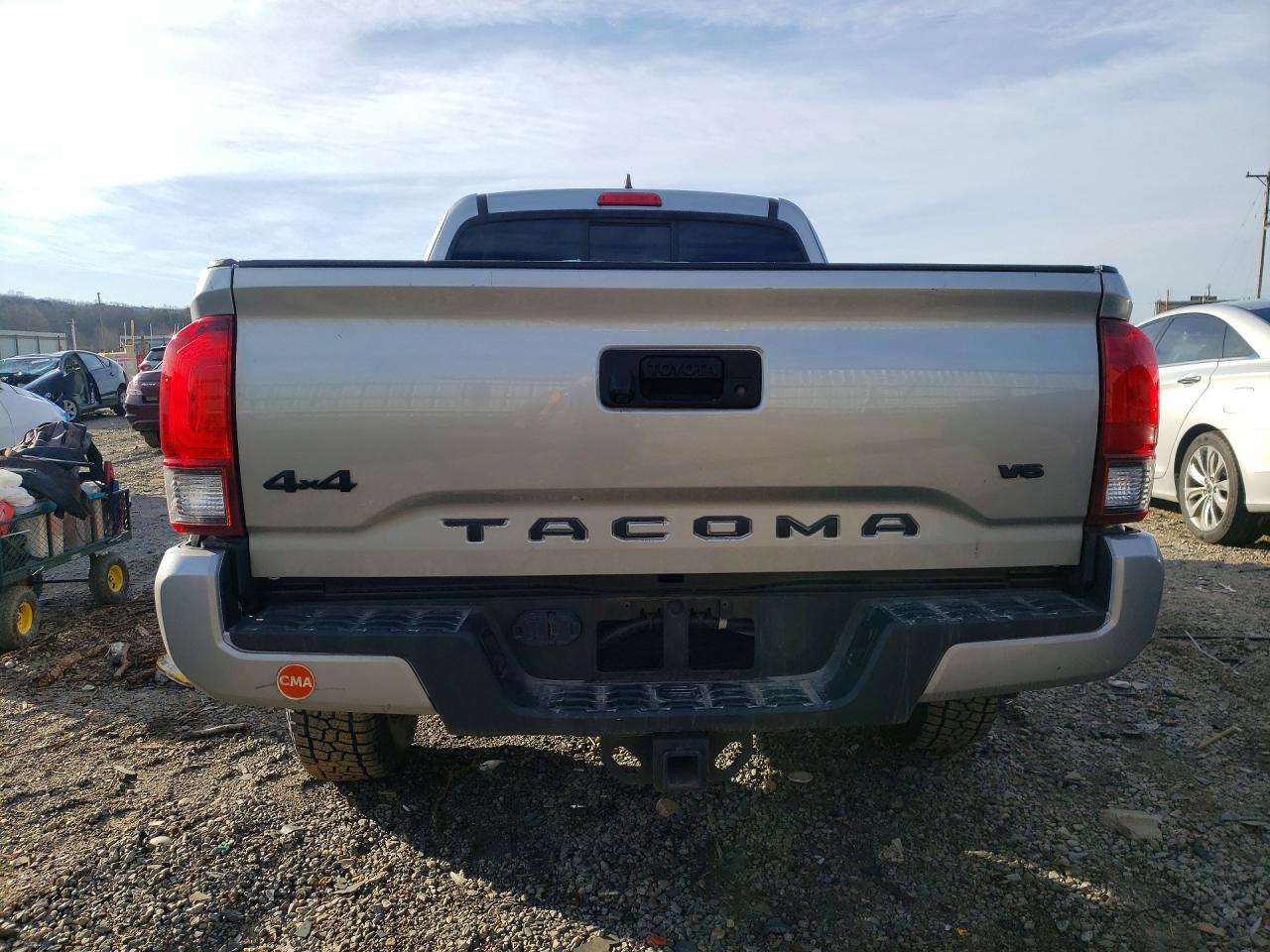 2019 TOYOTA TACOMA ACCESS CAB photo 6