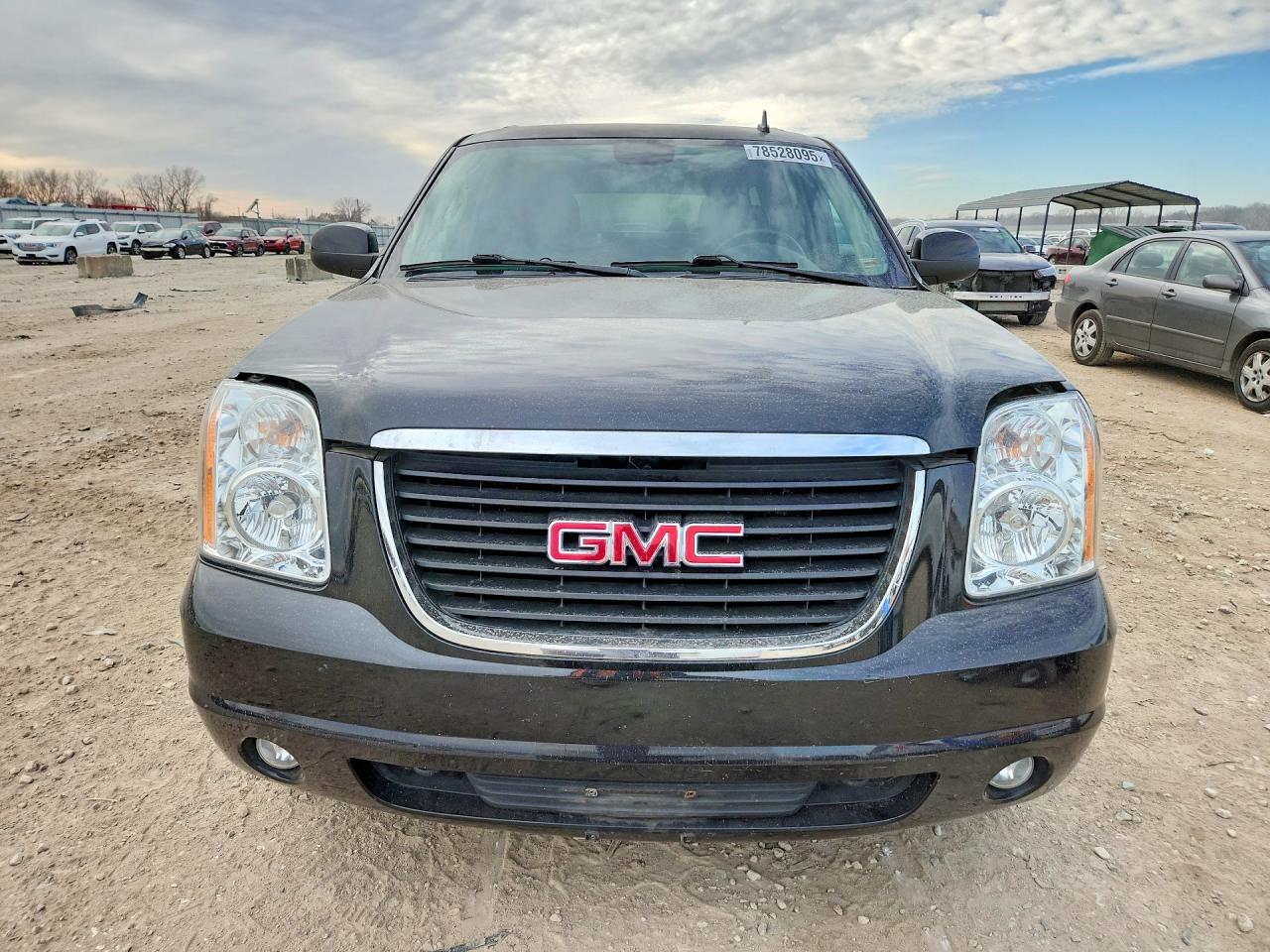 2013 GMC YUKON XL K1500 SLT photo 9
