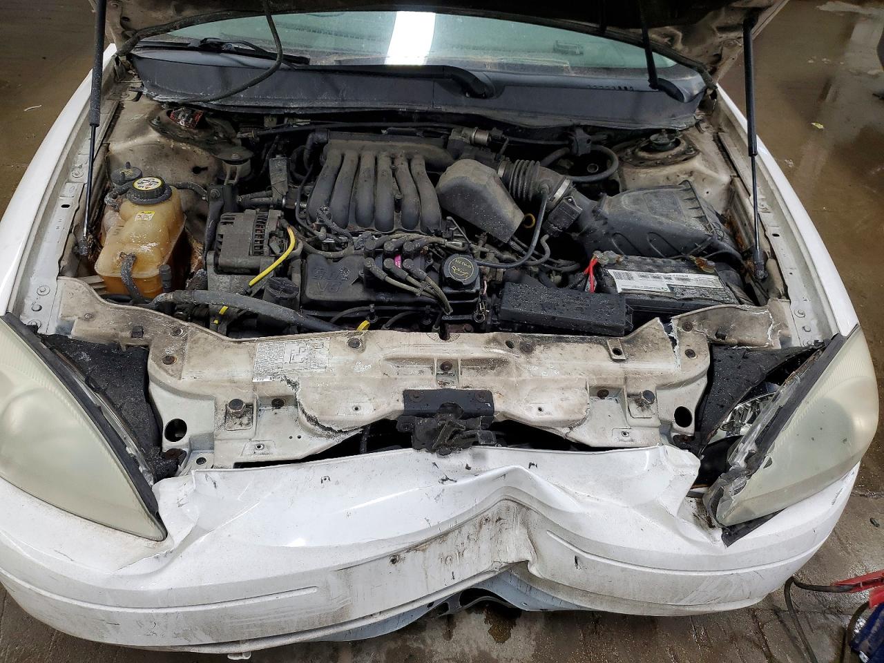 2003 FORD TAURUS SE photo 21
