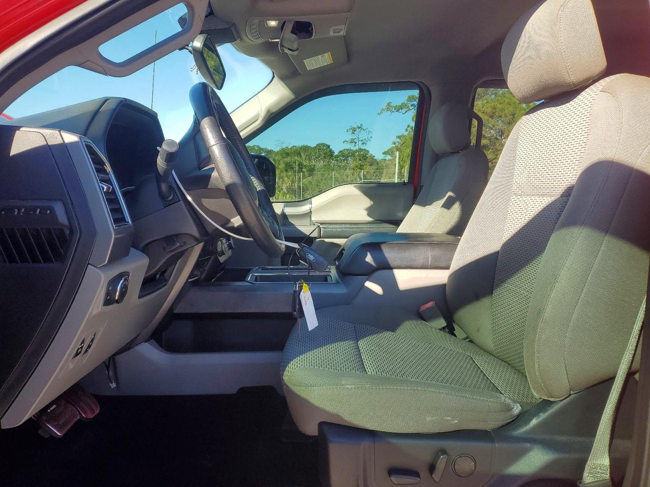 2020 FORD F150 SUPERCREW photo 13