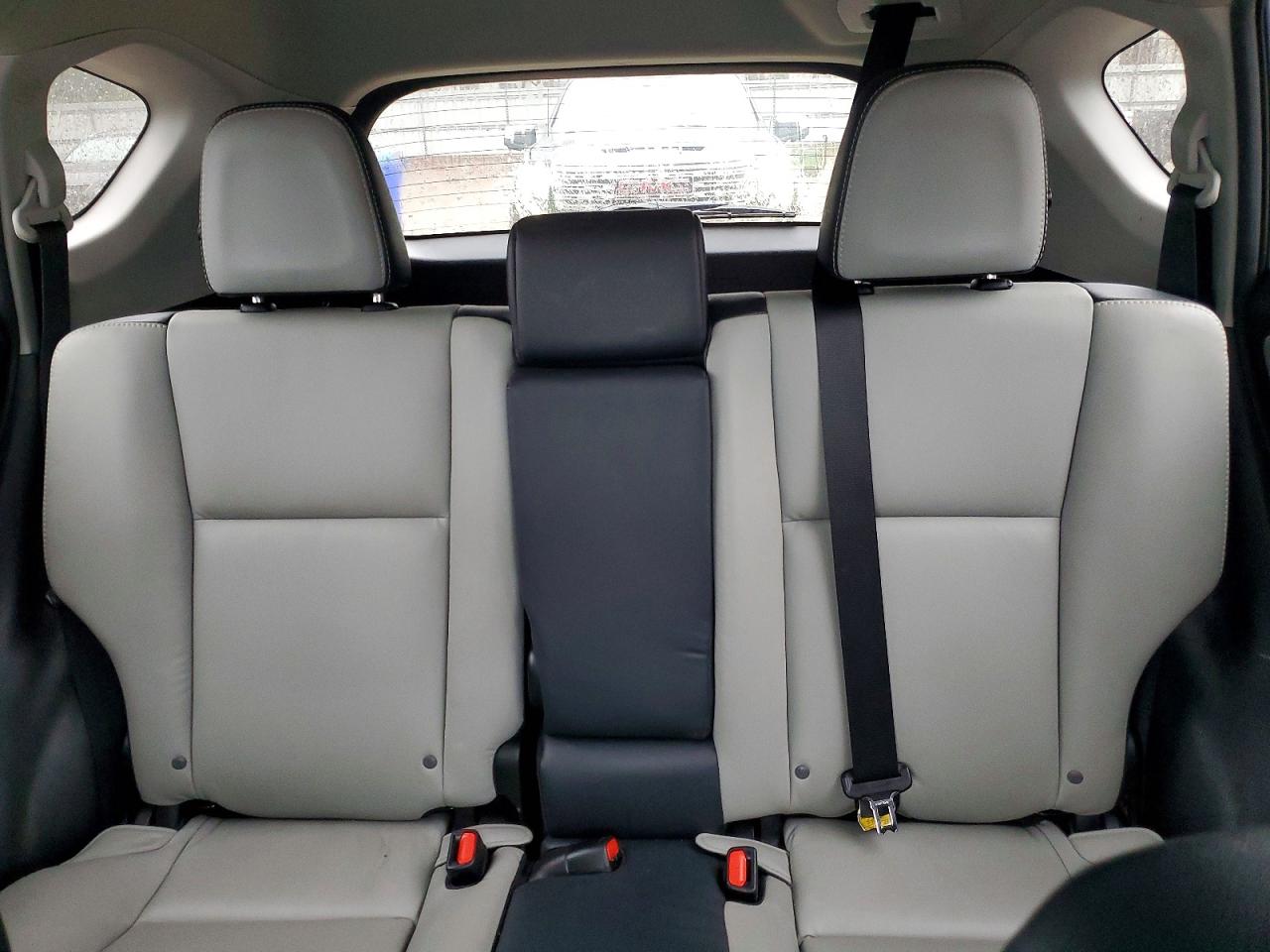 2017 TOYOTA RAV4 LIMITED photo 19