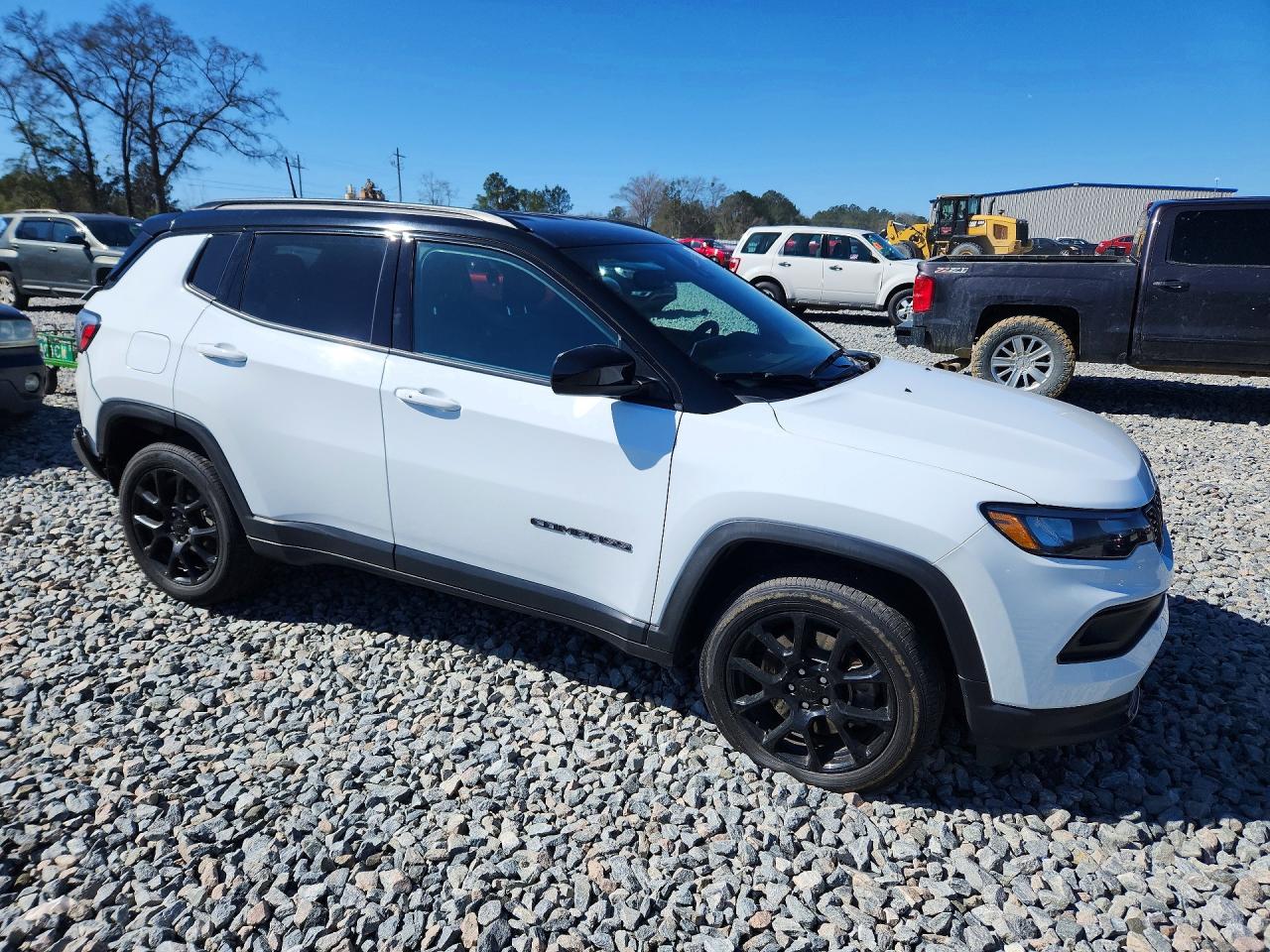 2024 JEEP COMPASS LATITUDE photo 10